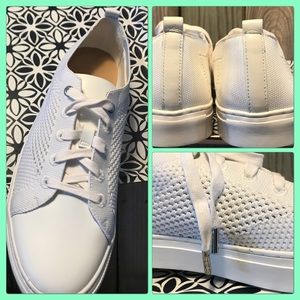 FIRM$ Banana Republic-lace-up sneaker in open-knit